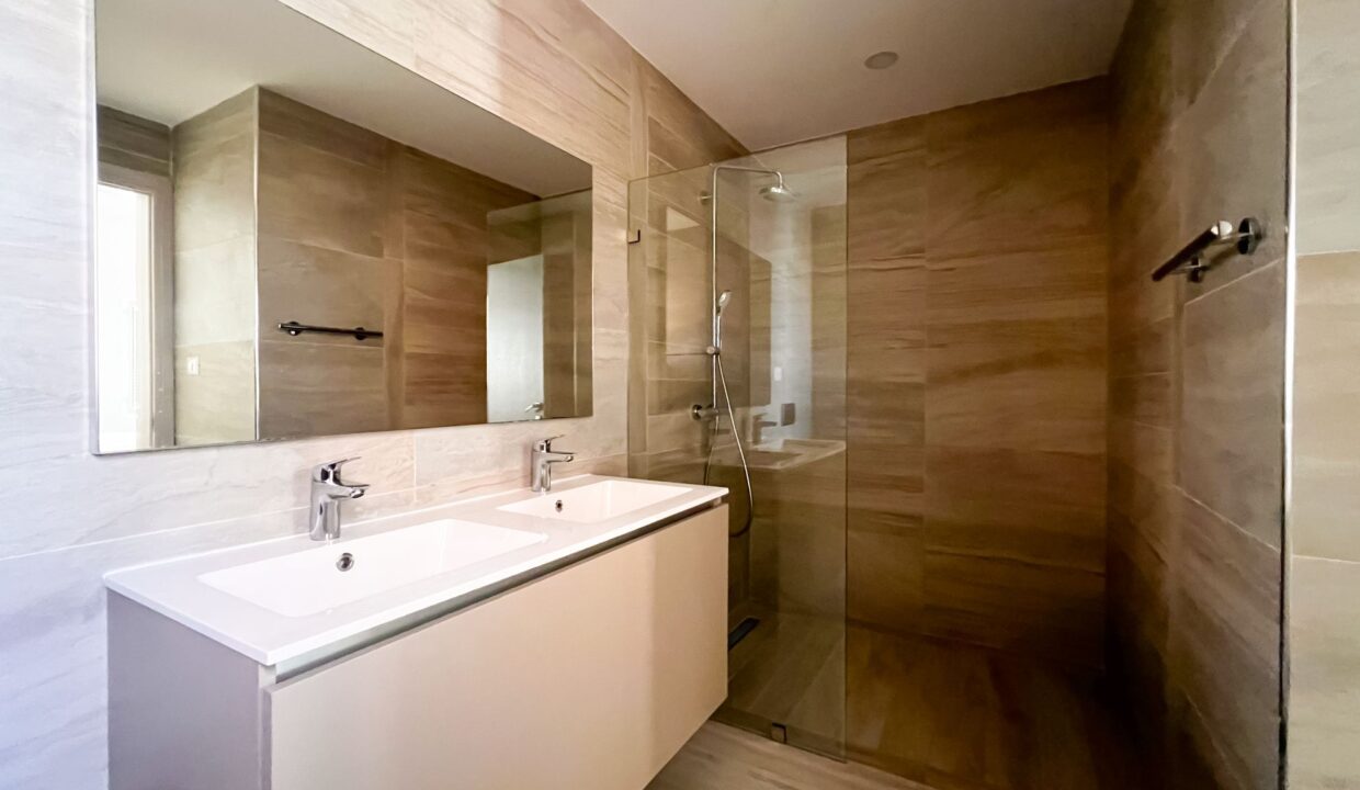 reserva real A103 12