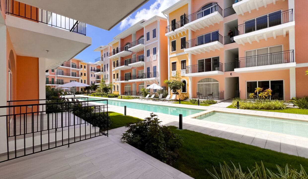 reserva real A103 16